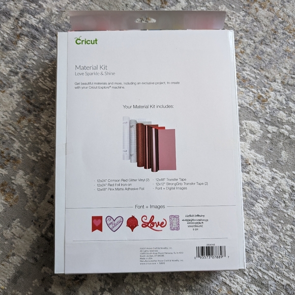 Cricut Love Sparkle & Shine Vinyl Material kit - Picture 4 of 7